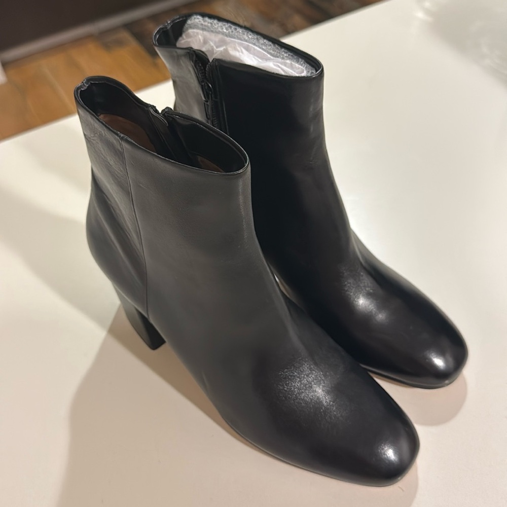 Bernardo Studio Boots